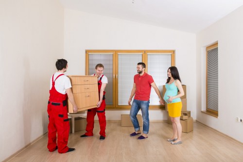 Practical moving service for flats and homes