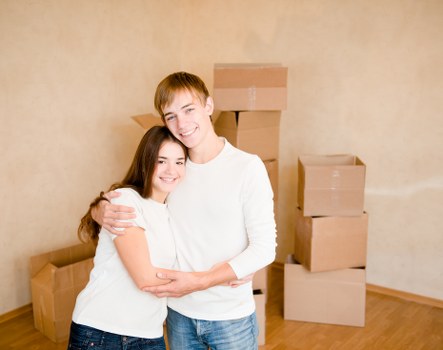 Van transport for furniture and boxes near Mill Hill