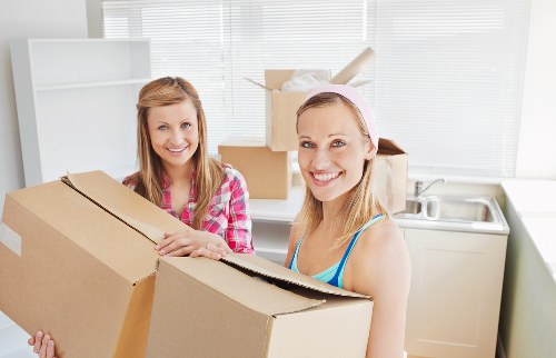 Truck hire for transporting furniture and boxes in Mill Hill