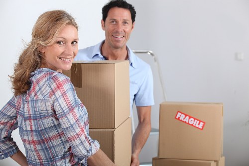 Insured man and van service in Millhill on a moving job